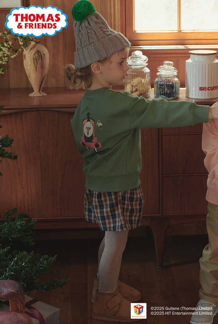 Samansa Mos2 Lagom 2025 Winter Holiday Party Table