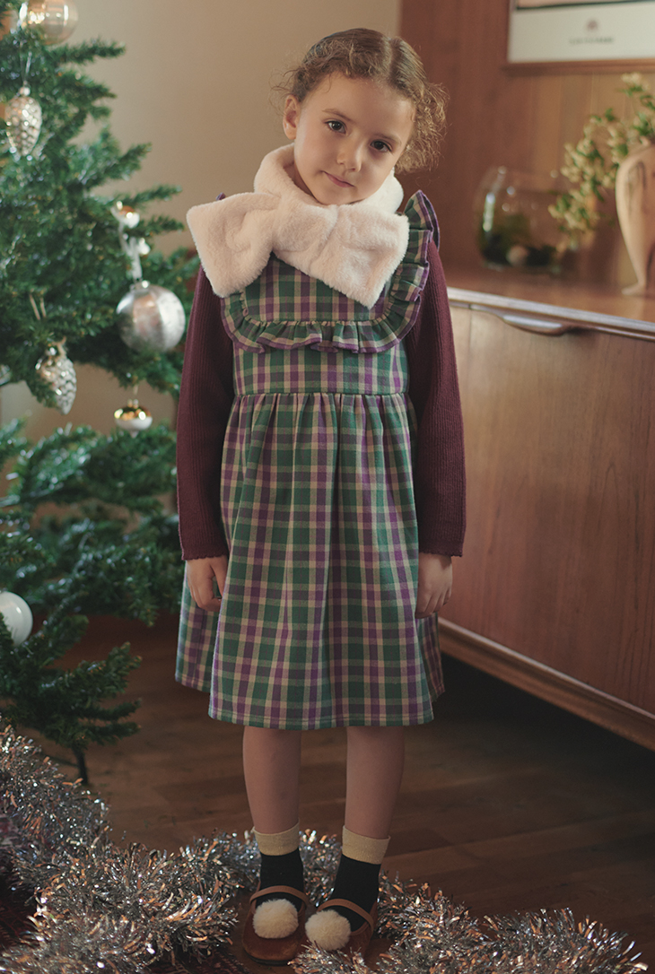 Samansa Mos2 Lagom 2025 Winter Holiday Party Table