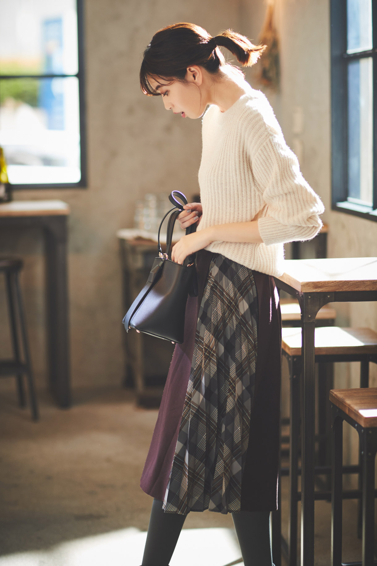 人気モデル宮田聡子さんが着る テチチの仕事服 レディースファッション通販のcan Online Shop
